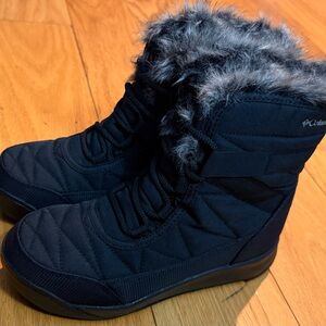Columbia Minx Shorty Snow Boot - Women's Size 6